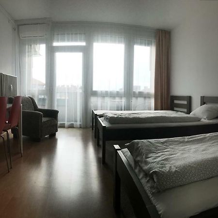 Szelestey Utcai Apartman 솜버트헤이 외부 사진